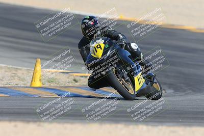 media/Nov-15-2024-CVMA Friday Practice (Fri) [[b142d29251]]/4-Group 4 and Trackday/Session 2 (Turn 10)/